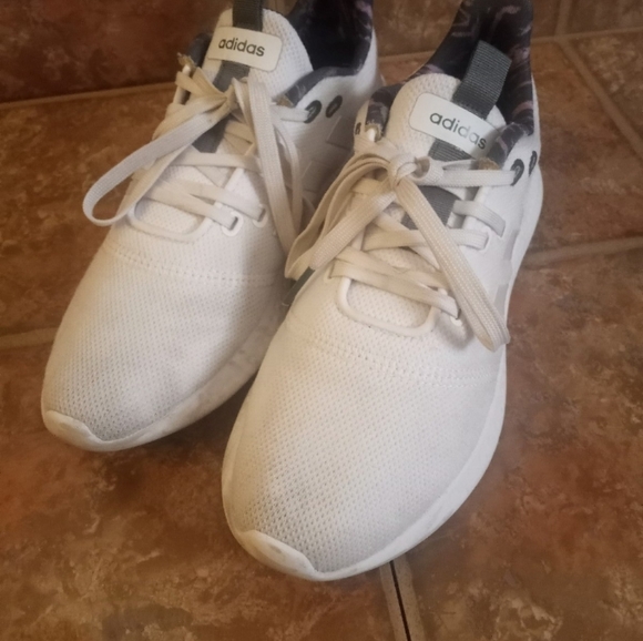 Women's Adidas Bundle - Picture 2 of 11